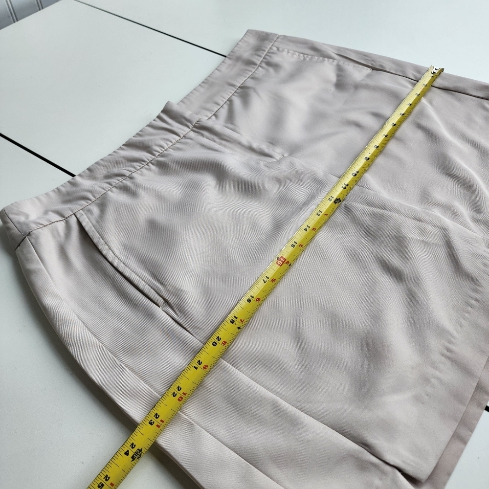 IZOD Golf Skort Women's Pull On Beige Mini Skirt Skort Athletic Golfing Sz 14 - Picture 4 of 11